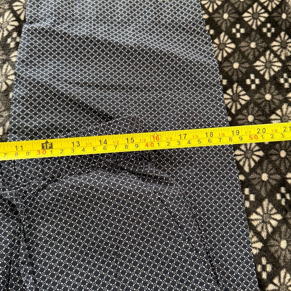 Bananna Republic Cotton Pants - Picture 3 of 5